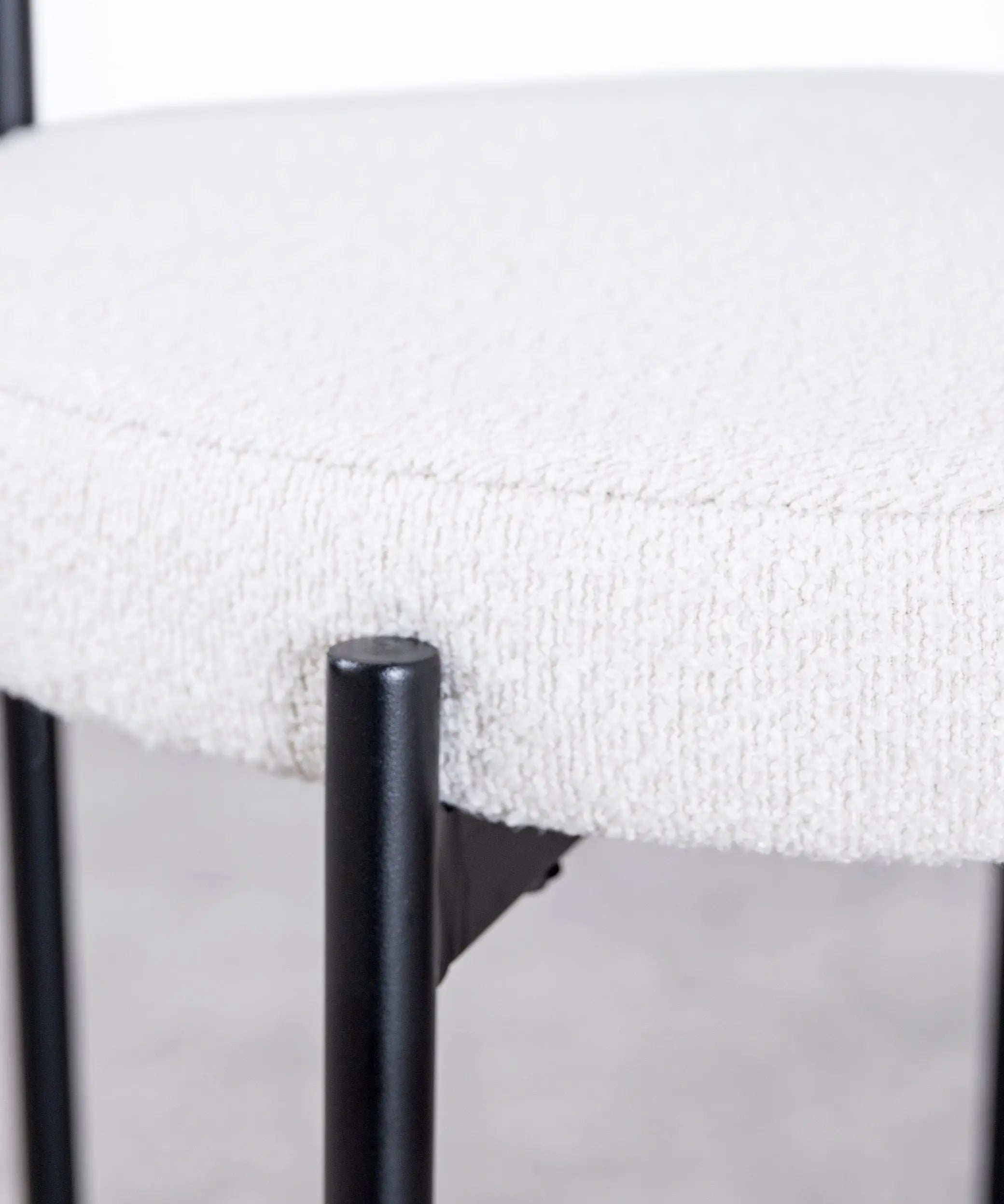 Silla de Comedor en Tela y Metal Alexia