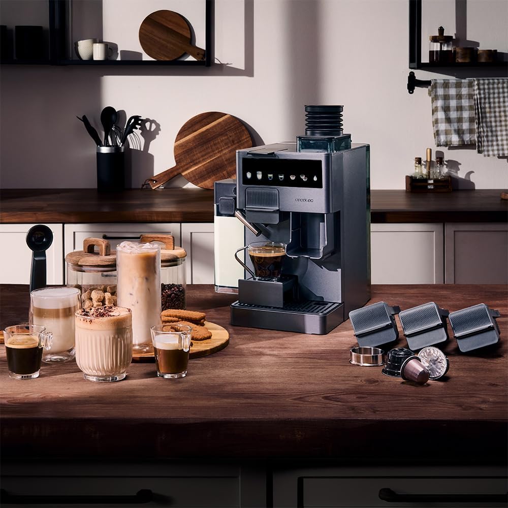 Cecotec Cafetière à Capsules Freestyle Grind & Latte. 1400W, 20 Bars, Multi-capsules, Café en Grains 40g, Moulin Conique, Réservoir d'Eau 1,6L, 300ml Lait, Thermoblock, Écran Tactile, Nettoyage Auto