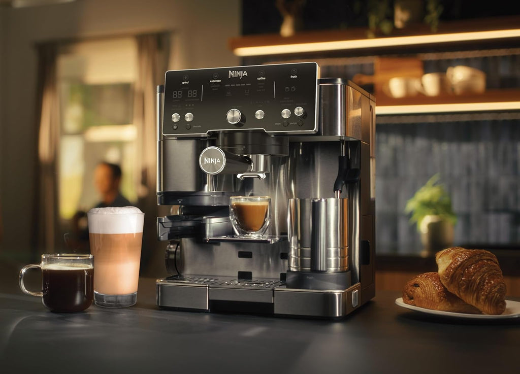 NINJA Machine à café Luxe Essential 2-en-1, Latte, Cappuccino et Espresso avec broyeur à grains et mousseur à lait intégrés, facile à utiliser, 2 préréglages mousse, argent, ES501EU