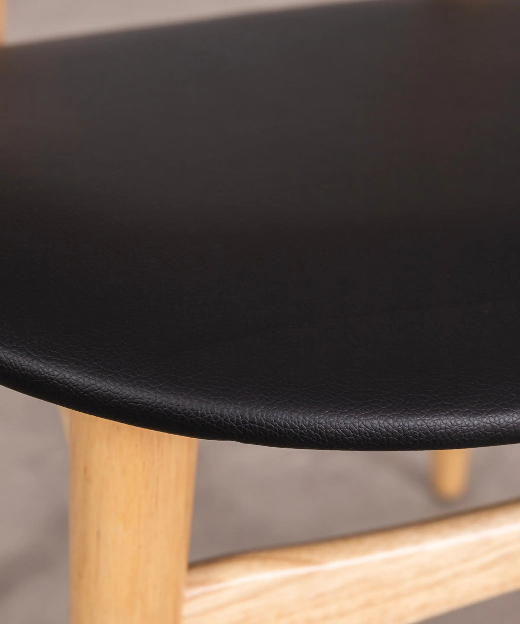 Silla de Comedor en Madera Acolchada Kyoto