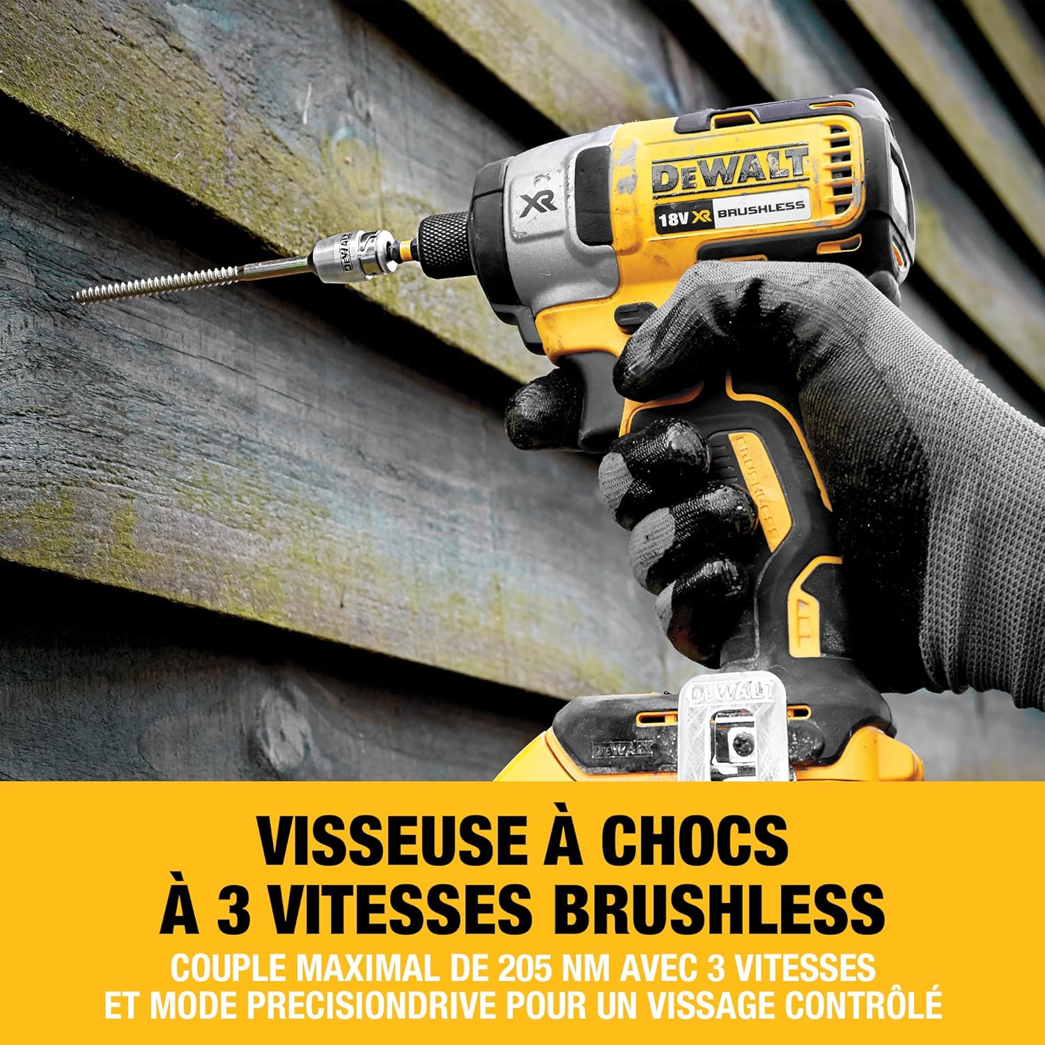 DEWALT - Pack 5 outils XR 18V, 1 perceuse-visseuse, 1 visseuse à chocs à 3 vitesses, 1 scie sauteuse, 1 scie circulaire, 1 lampe LED, 3 batteries 5Ah, 1 chargeur et 2 coffrets TSTAK, DCK551P3T-QW