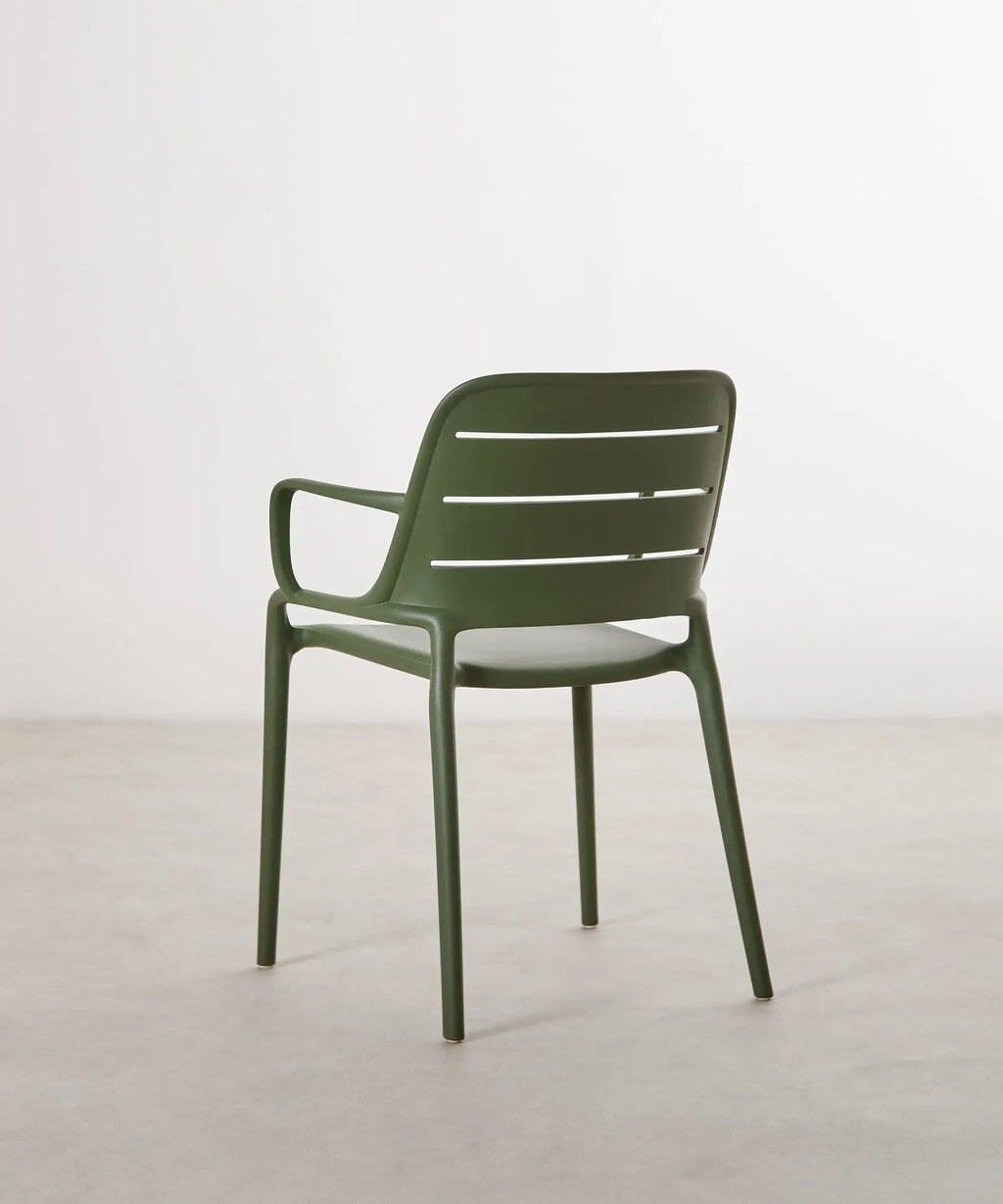 Silla de Polipropileno con Reposabrazos Mila