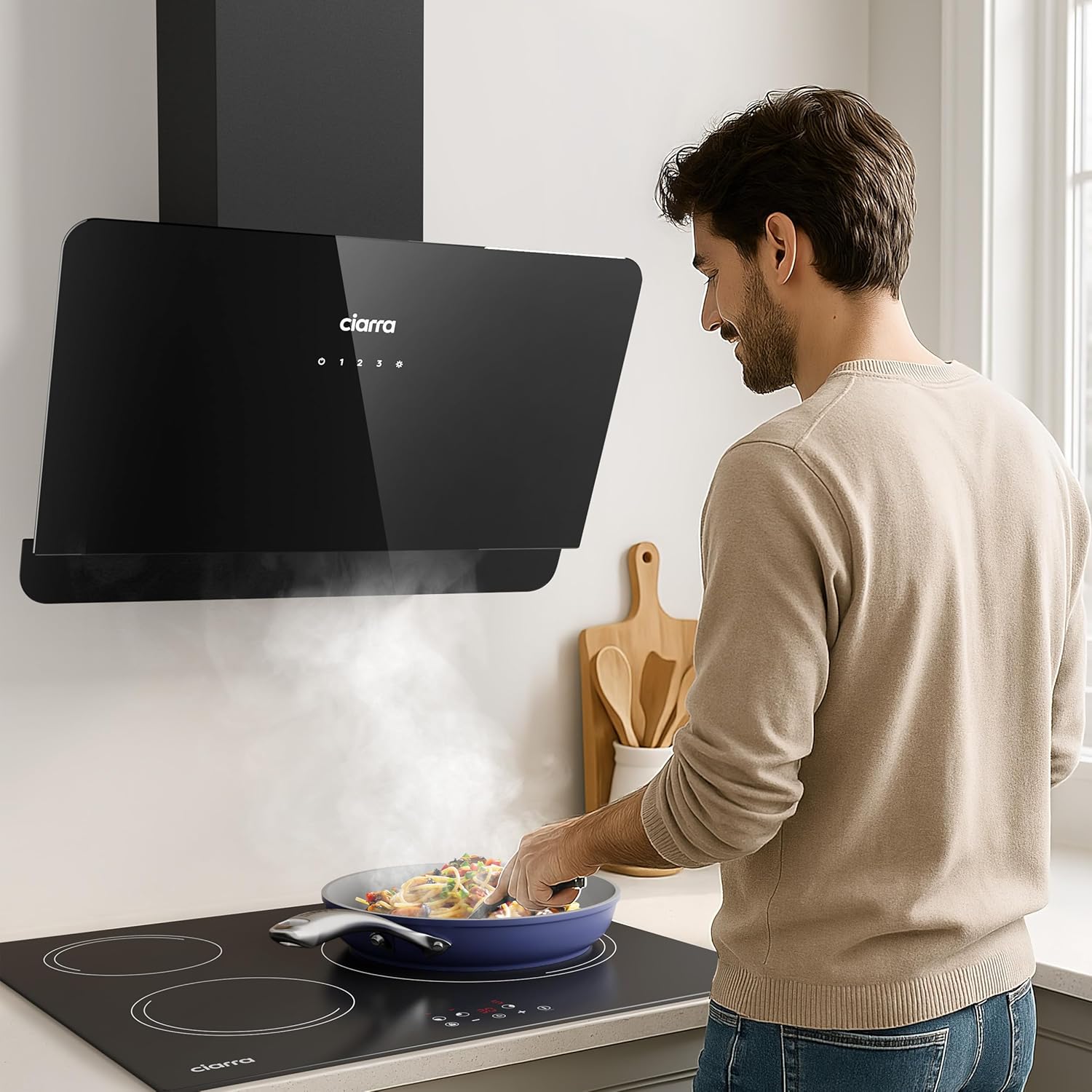CIARRA CBCB6765C Hotte Aspirante Inclinée 60 cm Classe A+ 580 m³/h, Hotte Murale Tactile, 3 Vitesses, Recyclage & Évacuation, Design Noir Mat avec Filtre à Charbon CBCF055
