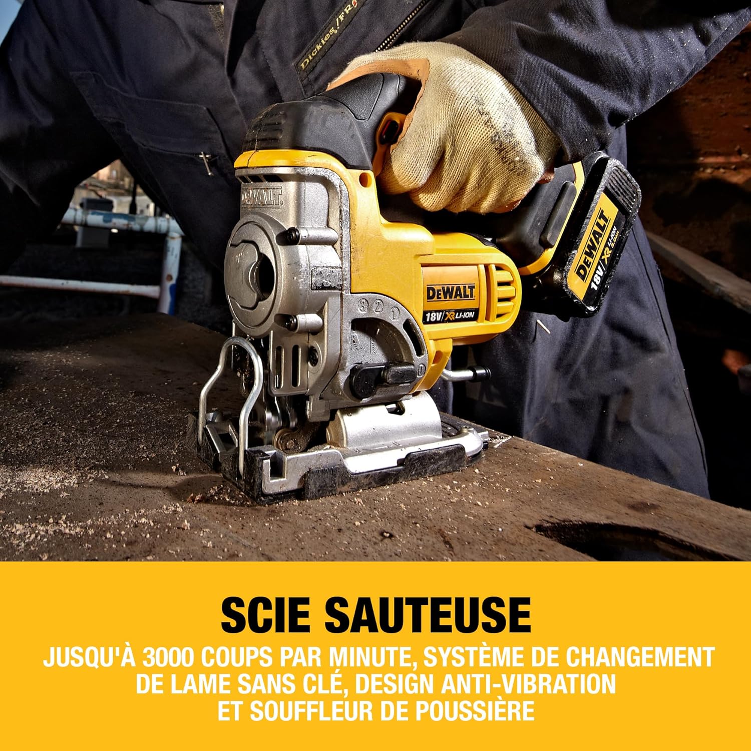DEWALT - Pack 5 outils XR 18V, 1 perceuse-visseuse, 1 visseuse à chocs à 3 vitesses, 1 scie sauteuse, 1 scie circulaire, 1 lampe LED, 3 batteries 5Ah, 1 chargeur et 2 coffrets TSTAK, DCK551P3T-QW