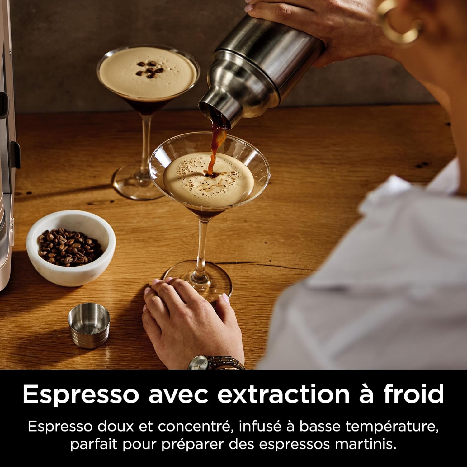NINJA Machine à café Luxe Essential 2-en-1, Latte, Cappuccino et Espresso avec broyeur à grains et mousseur à lait intégrés, facile à utiliser, 2 préréglages mousse, argent, ES501EU