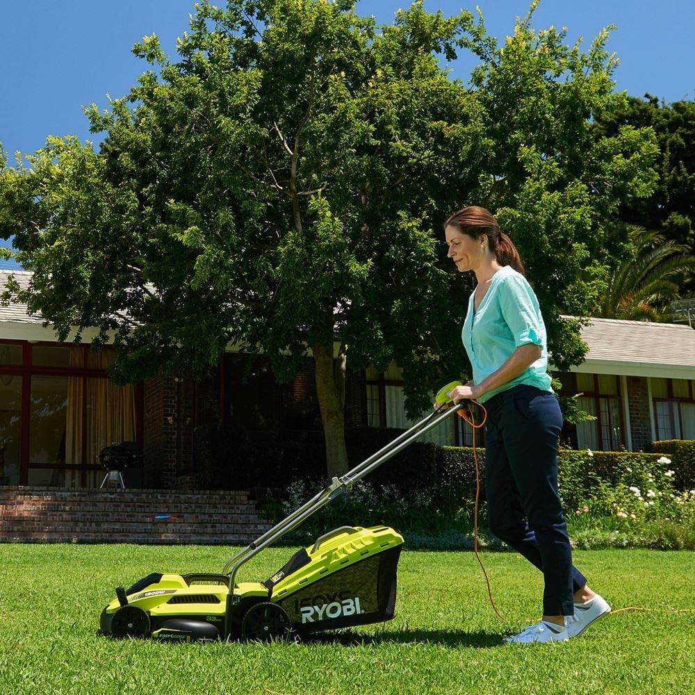 Tondeuse électrique RYOBI 1300W Coupe 33cm RLM13E33S - Bac de 35L, réglage centralisé de la Hauteur, 2-en-1 ramassage et Mulching, Ergonomique, idéale pour Jardins jusqu'à 300 m².