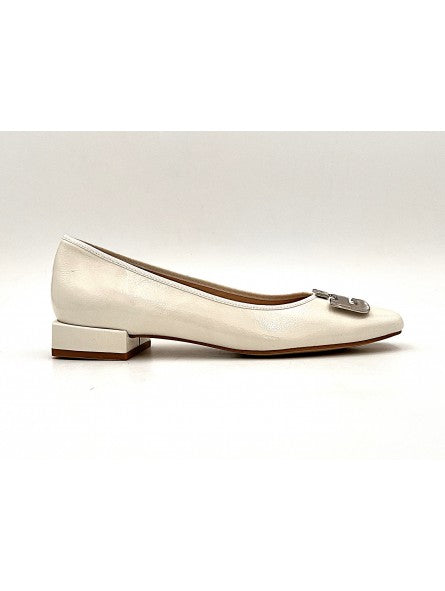 Ballerine Stocks Permanents Pola / Vernis Blanc