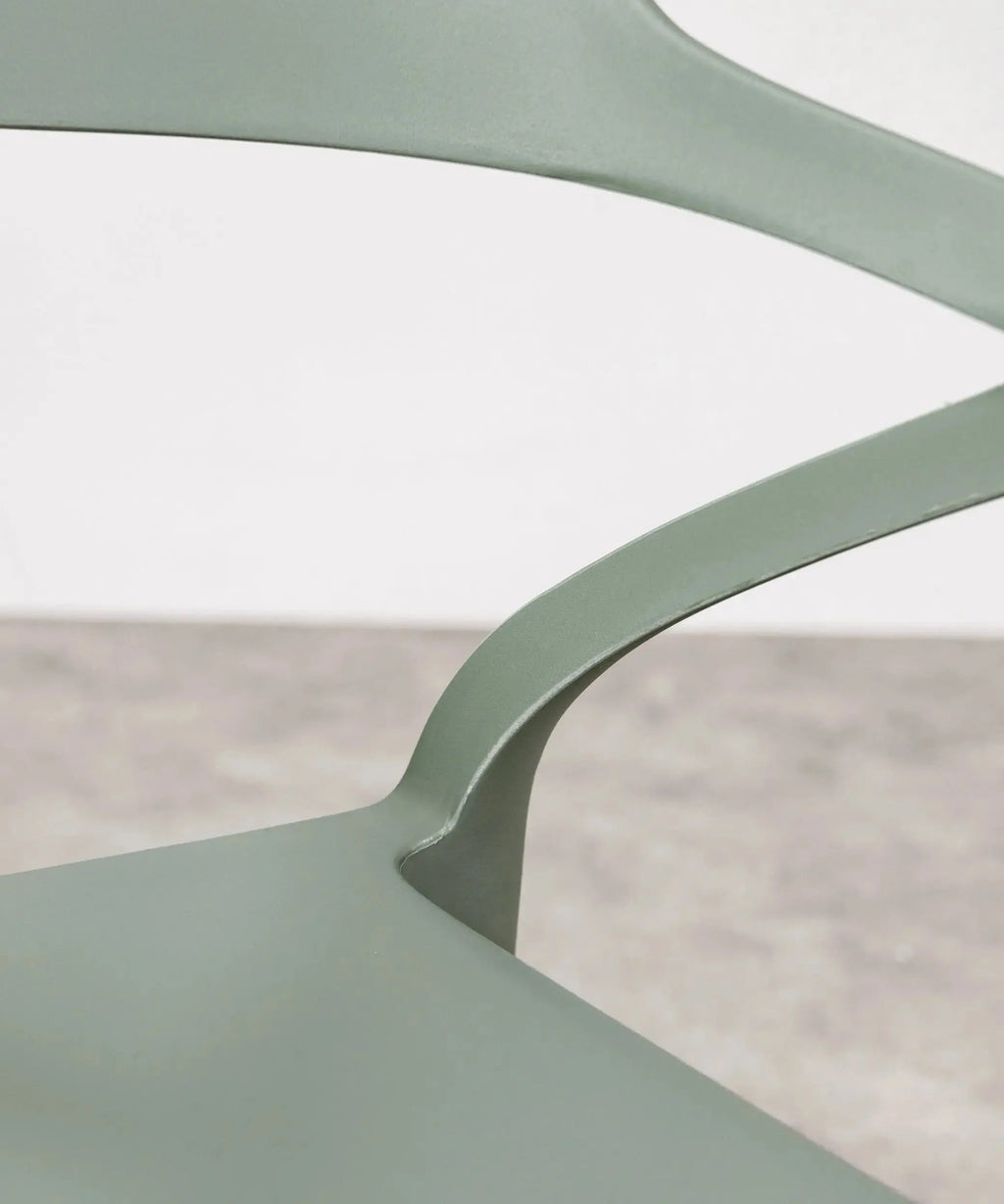 Silla de Polipropileno con Reposabrazos Grace