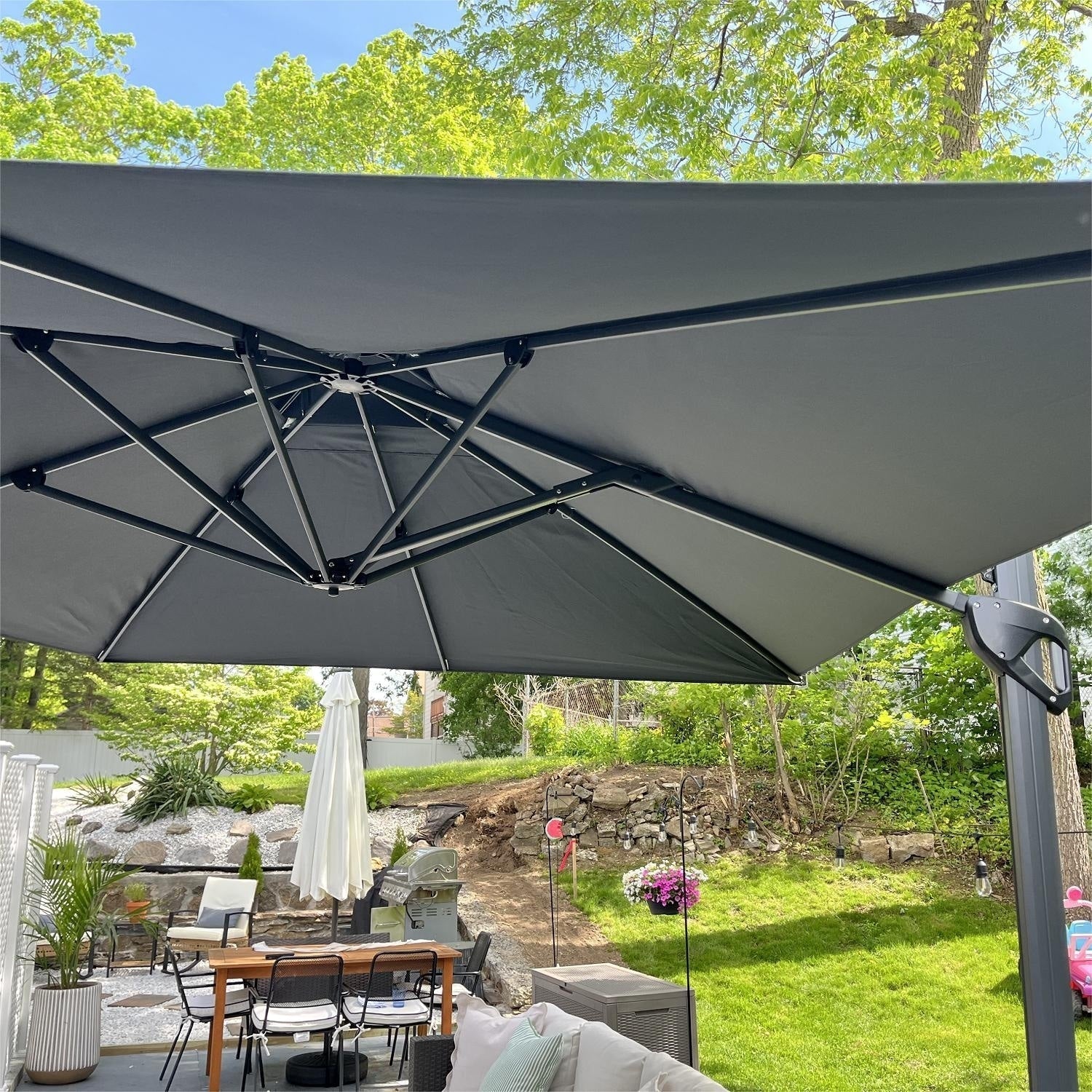 MAISON ARTS 12 FT Automatic Hydraulic Cantilever Umbrella Aluminum Pole 360 Degree Rotation