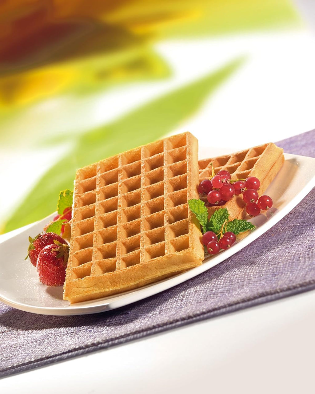 LAGRANGE Gaufrier Premium, 1200W, 2 jeux de plaques inclus (Gaufre & Croque Monsieur), Fabriqué en France, Réversible sur son socle, Cuisson personnalisée, Plaques amovibles, Multifonction, 019422